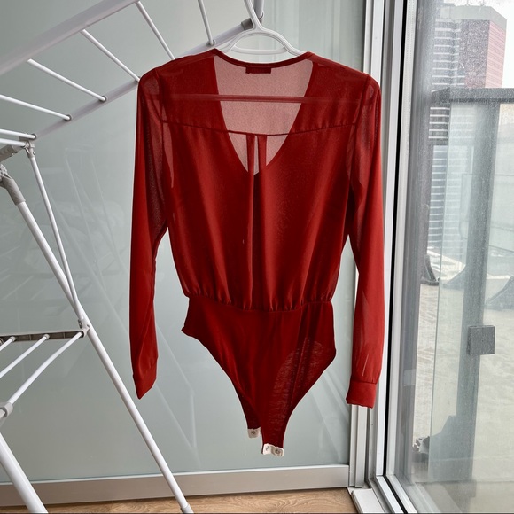 Red bodysuit - Picture 3 of 3